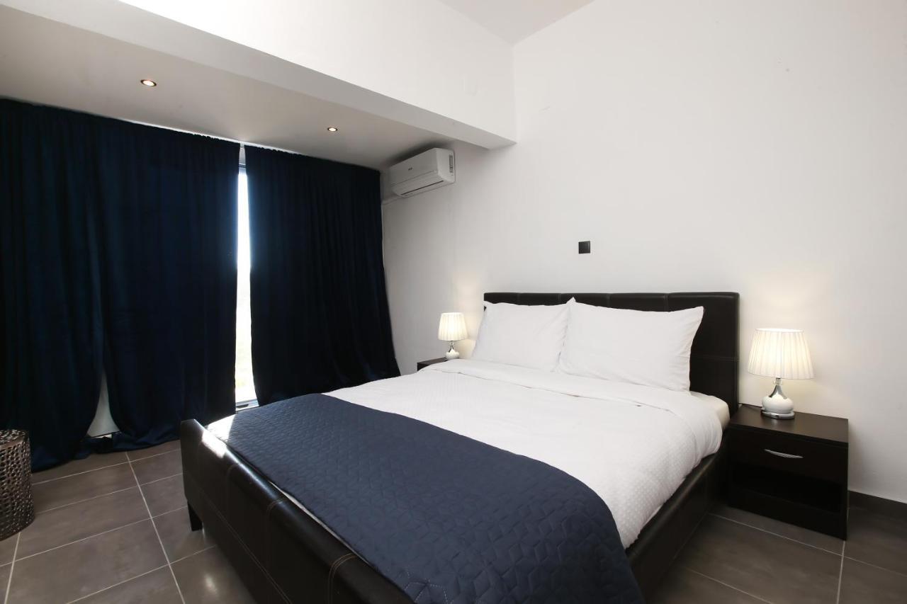 Luxury Apartments Christos Gouvia Exterior photo